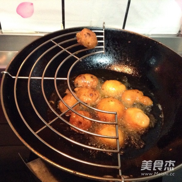 Fried Long Lee Fish Ball recipe