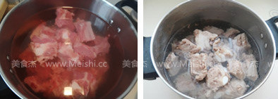 Lotus Root Pork Ribs Soup recipe