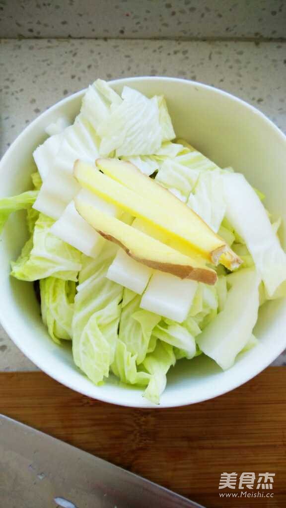 Cabbage Shrimp Noodles recipe