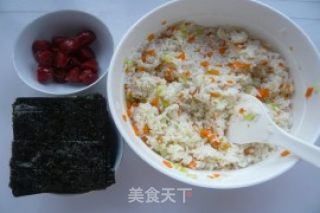 Sour and Refreshing Appetizer-seaweed Rice Balls recipe