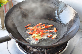 Stir-fried Mountain Pills recipe