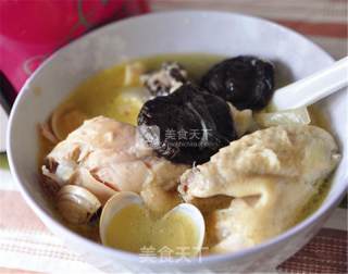 Garlic and Shiitake Chicken Soup recipe