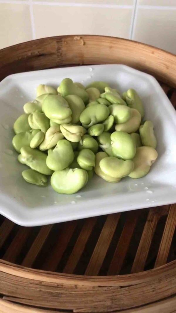 Steamed Broad Beans recipe