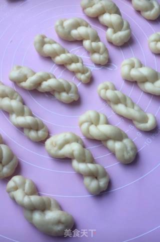 Hanging Frost Twist recipe