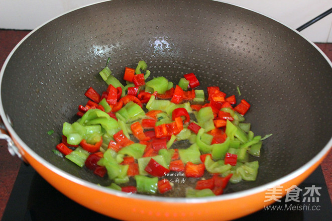 Scrambled Eggs with Colored Peppers recipe