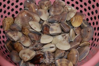 Sauce-flavored Clams recipe