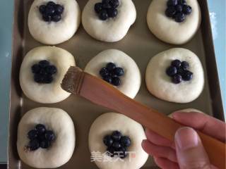 Crispy Blueberry Bread recipe