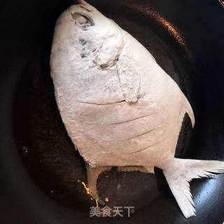 #trust之美# Braised Pomfret recipe