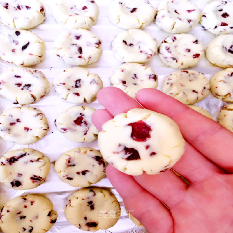Yogurt, Cranberry, Margarita, Aesthetic Pastry-winners of Lezhong Colorful Summer Baking Competition recipe