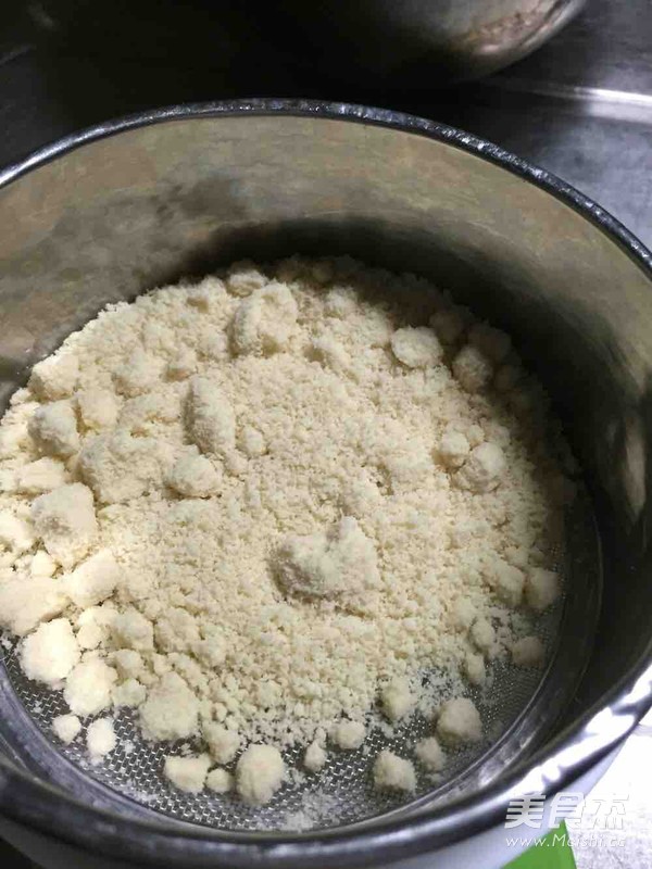 Make Macarons During The Rainy Season recipe
