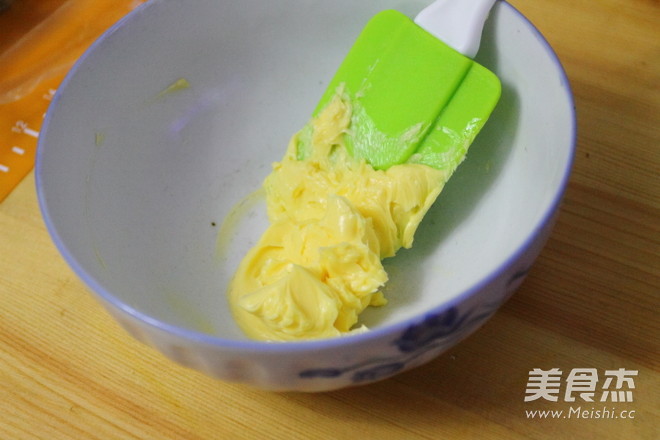 Coconut Flower Bun recipe