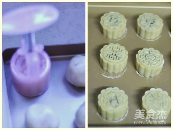 Red Bean and Lotus Seed Mooncake recipe