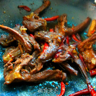 Stir Fried Duck Clavicle recipe