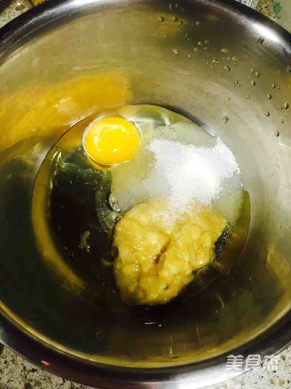 Super Fast! Banana Chocolate Muffin! recipe