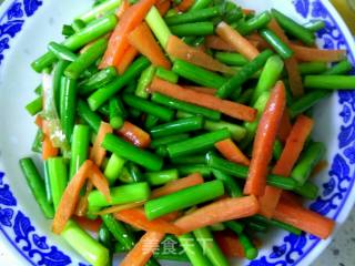 Twice-cooked Pork with Garlic Moss recipe