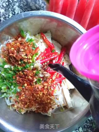 Mung Bean Sprouts Mixed with Yuba recipe