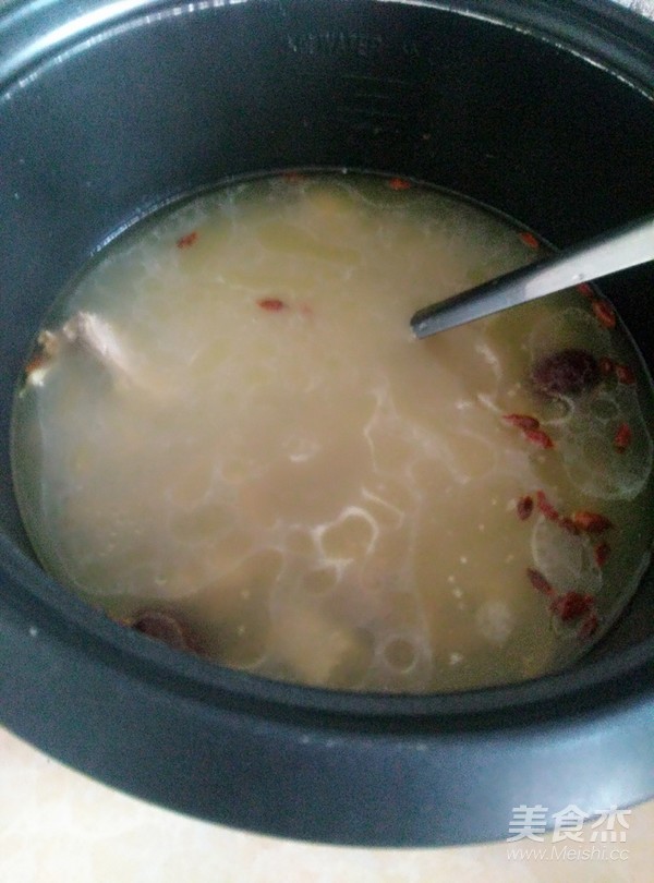 Lotus Seed Stewed Duck Soup recipe