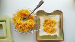 Fruit Sandwich Pocket recipe