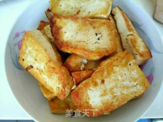 Roasted Tofu with Garlic Sprouts recipe