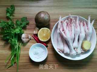 Hot and Sour Chicken Feet recipe