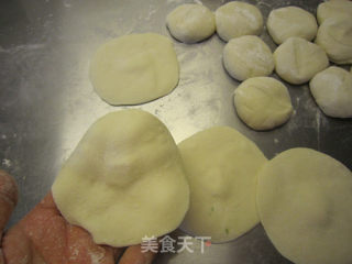 Parsley Stuffed Pork Buns recipe