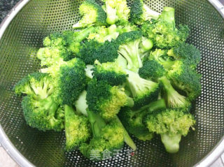 Broccoli Pork in Claypot recipe