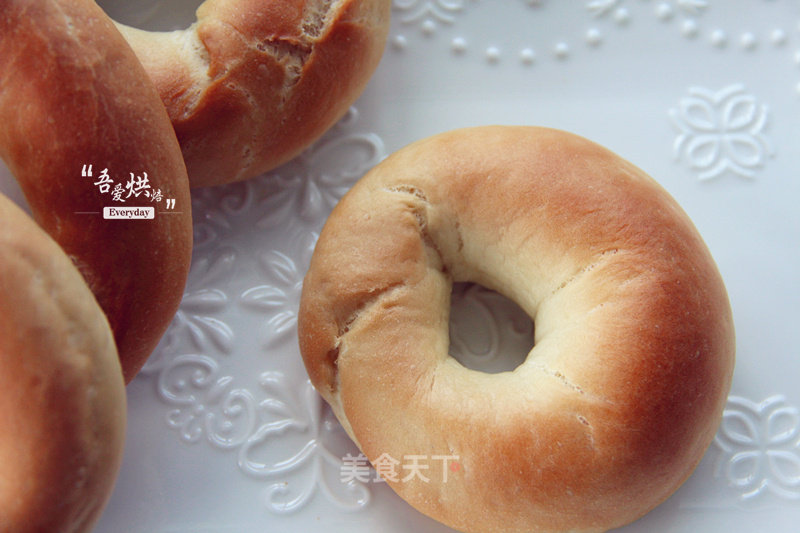 I Am The "little Lover" Who Occupies Your Table-bagel recipe