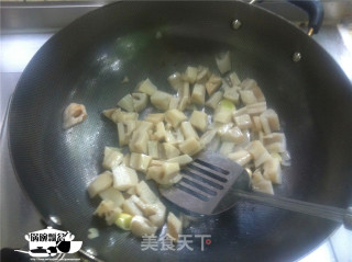 Home-cooked Chicken Balls with Lotus Root and Sweet Potato recipe