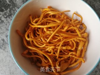 Instant Noodles with Enoki Mushroom and Cordyceps recipe