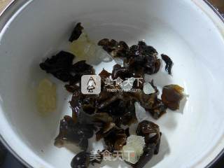 Black Fungus Boiled Dumplings recipe