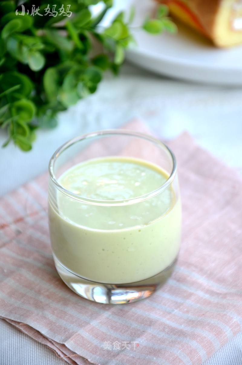 Avocado Banana Smoothie recipe