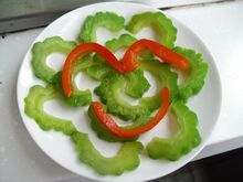 Bitter Melon Mixed with Red Pepper recipe
