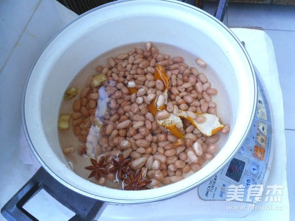 Peanuts Mixed with Dried Tofu recipe