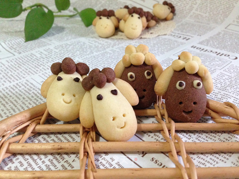 Cute Sheep Cookies——a Big Wave of Cute Things is Coming recipe