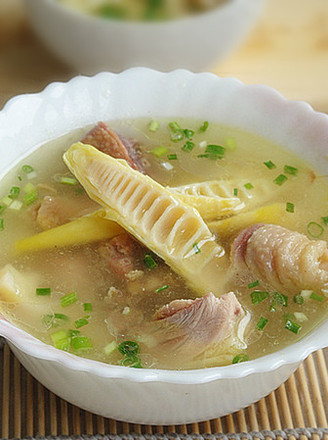 Stewed Bamboo Shoots with Capon recipe