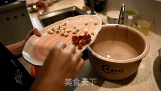 Lotus Seed Longan Porridge recipe