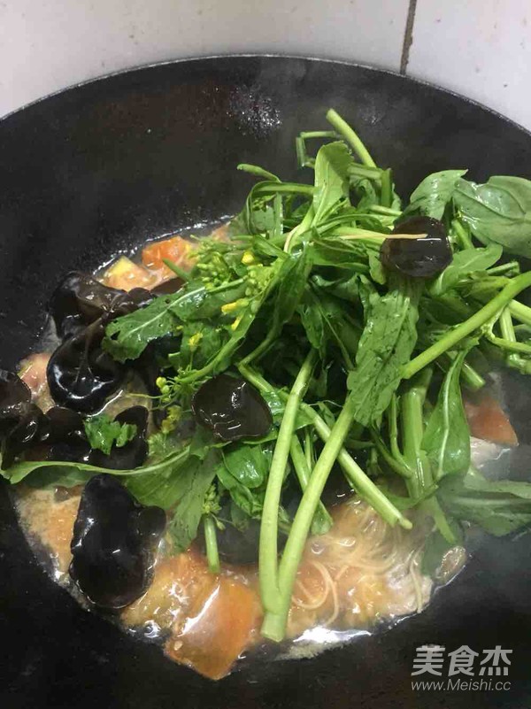Seasonal Vegetable Noodle Soup recipe
