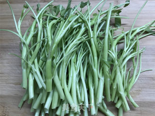 Stir-fried Water Spinach with Pickled Cucumbers recipe