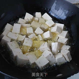 Appetizing Food-quail Egg Tofu Stew recipe