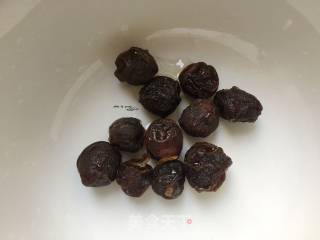 Longan Red Date Pig Heart Soup recipe