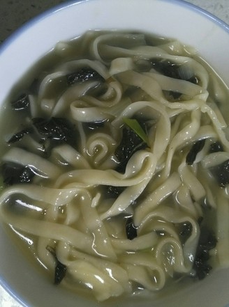 Sesame Leaf Noodles recipe