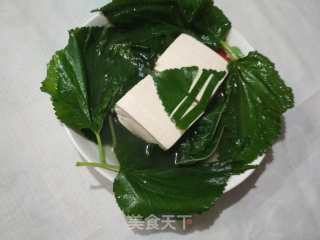 Tofu with Mulberry Leaves recipe