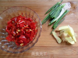 Steamed Cod with Mushrooms and Chopped Pepper recipe