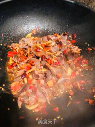 Sour and Spicy Chicken Gizzards recipe