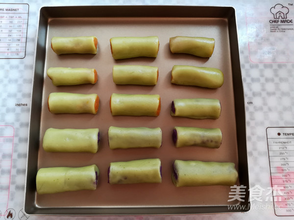 Double Flavor Spinach Mochi Rolls recipe