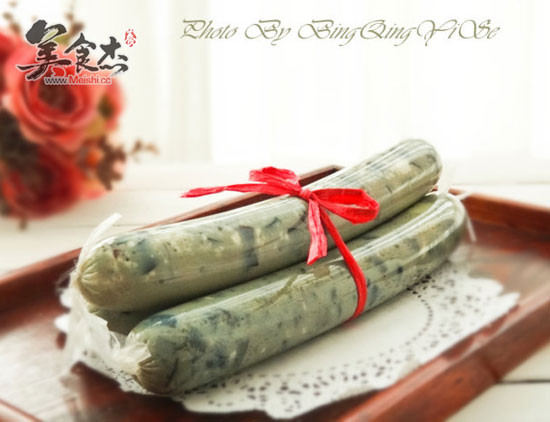 Songhua Egg Sausage recipe