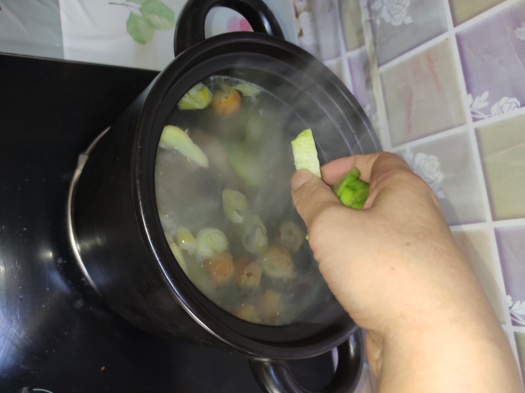 Radish Pork Ribs Soup recipe