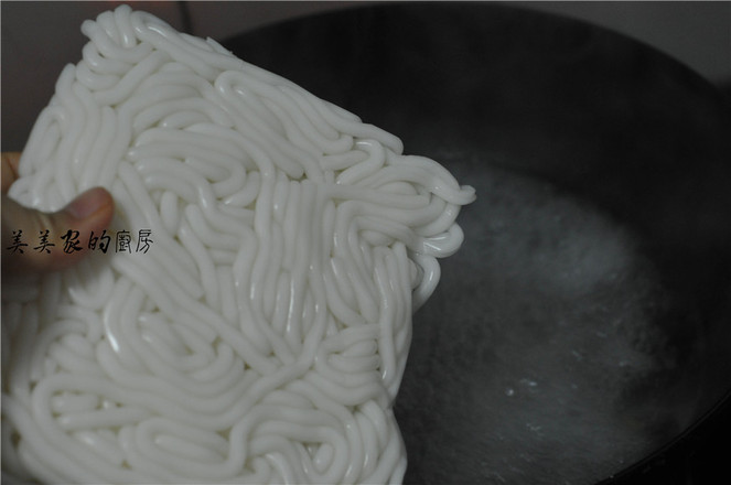 Hot and Sour Potato Noodles recipe
