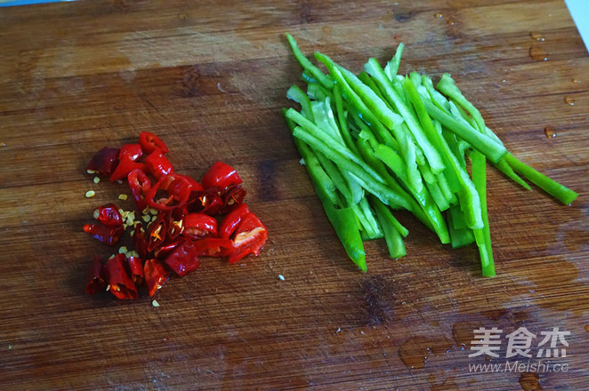 Hot and Sour Potato Shreds recipe