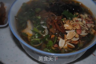 Home-made Sweet Potato Hot and Sour Noodles recipe